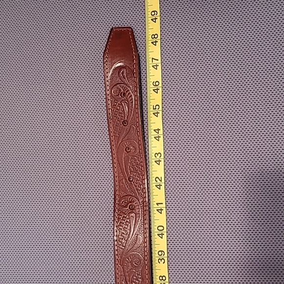 The Tooled Concho Belt- Black/Silver main image 1